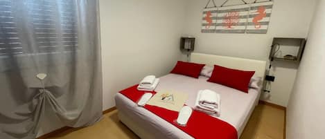 1 habitación, wifi gratis y ropa de cama