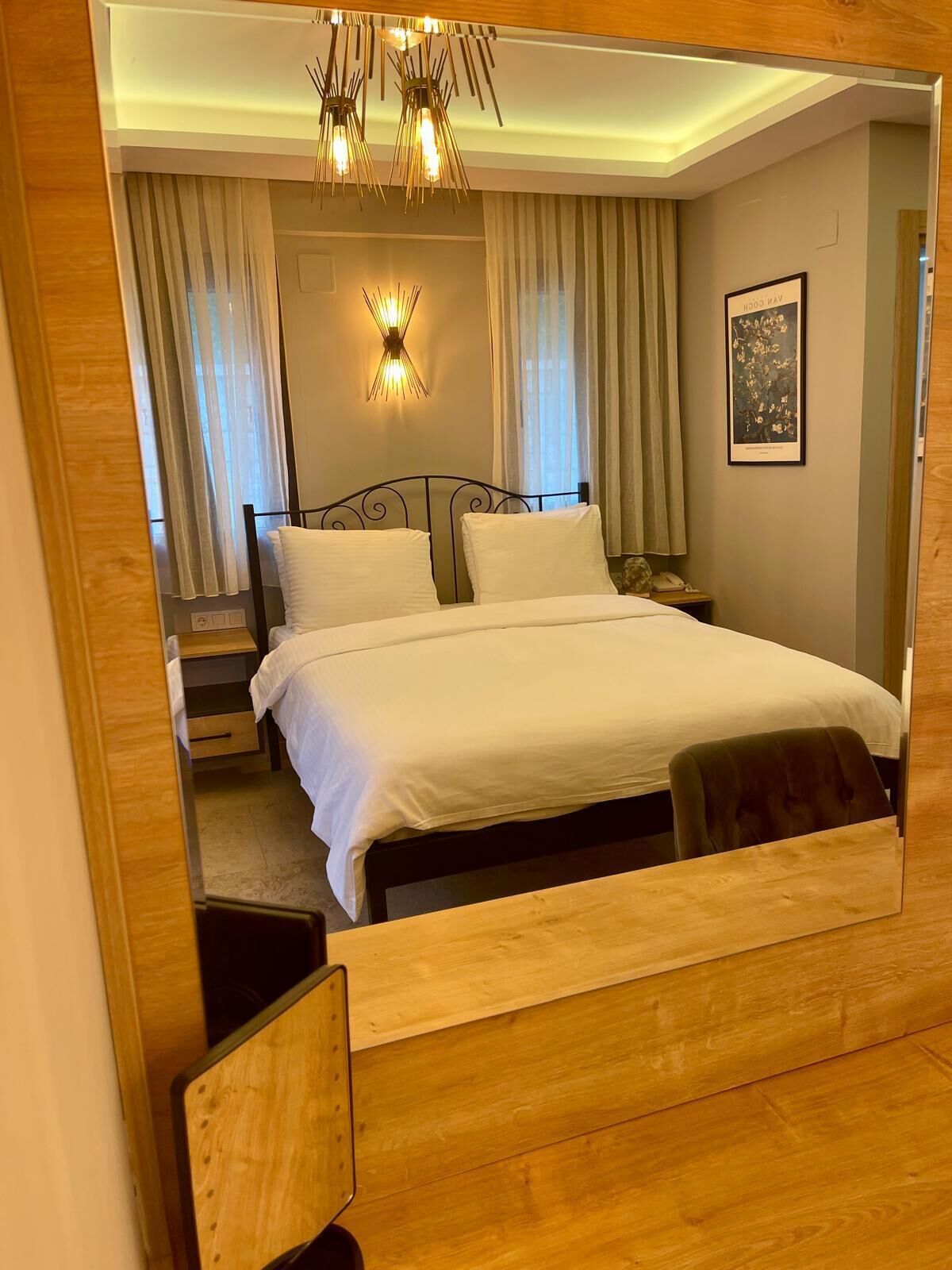 Habitació doble estàndard | Caixa forta a l'habitació i escriptori 