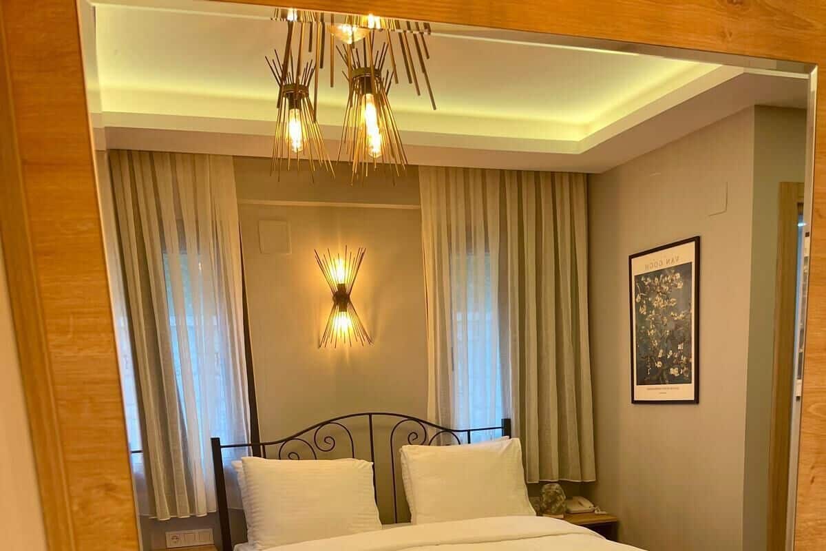 Habitació doble estàndard | Caixa forta a l'habitació i escriptori