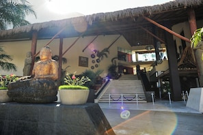 Property grounds - Perfect sport for your romantic getaway-  just steps from Mamitas Beach (PLAYA DEL CARMEN)