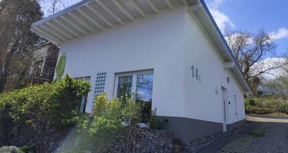 Ferienhaus "Sonnenhang" für 4 Personen Mosel - Löf Wanderurlaub