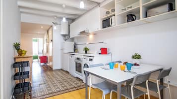 Departamento, 3 habitaciones, balcón | Cocina privada