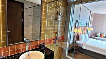 Shower, free toiletries, hair dryer, slippers