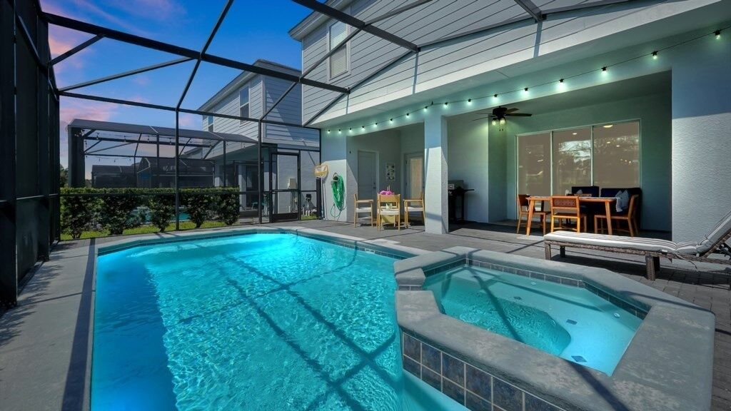 House, Multiple Bedrooms | Pool