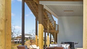 House, 4 Bedrooms | Outdoor dining