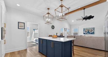 Bayou Bay Breeze 4 Bedroom Home