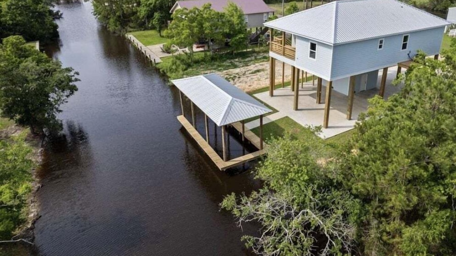 Bayou Bay Breeze 4 Bedroom Home
