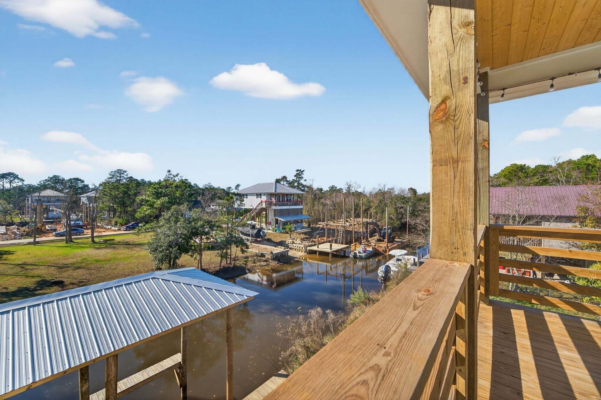 House, 4 Bedrooms | Property grounds