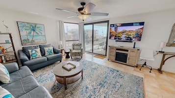 Condo, 2 Bedrooms | Living area | Smart TV