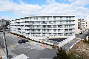 Condo, 1 Bedroom | Exterior - Diamond Head 502 1 Bedroom Condo (Ocean City)