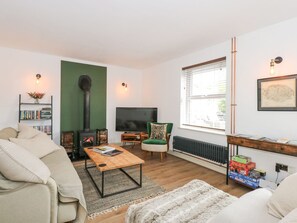 Living area - Joy's Cottage (King's Lynn)