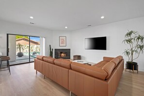 Smart TV, fireplace, offices - Spacious 6-bedroom desert home with a private pool, spa, and sunken firepit lounge. Features a fun game room, fully stocked kitchen, and open living spaces—ideal for groups looking to relax, gather, and enjoy the Coachella Valley. (Indio)