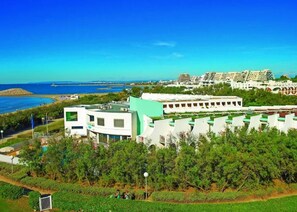 Exterior - Studio with Terrace Steps from the Beach in La Grande Motte (La Grande-Motte)