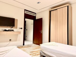 Basic Double or Twin Room, City View | Free WiFi - Sakab Al Aseel Hotel (Makkah)