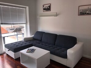 Flat-screen TV - Chiara rentals Opatija - 1 bedroom app, sea view (Ičići)