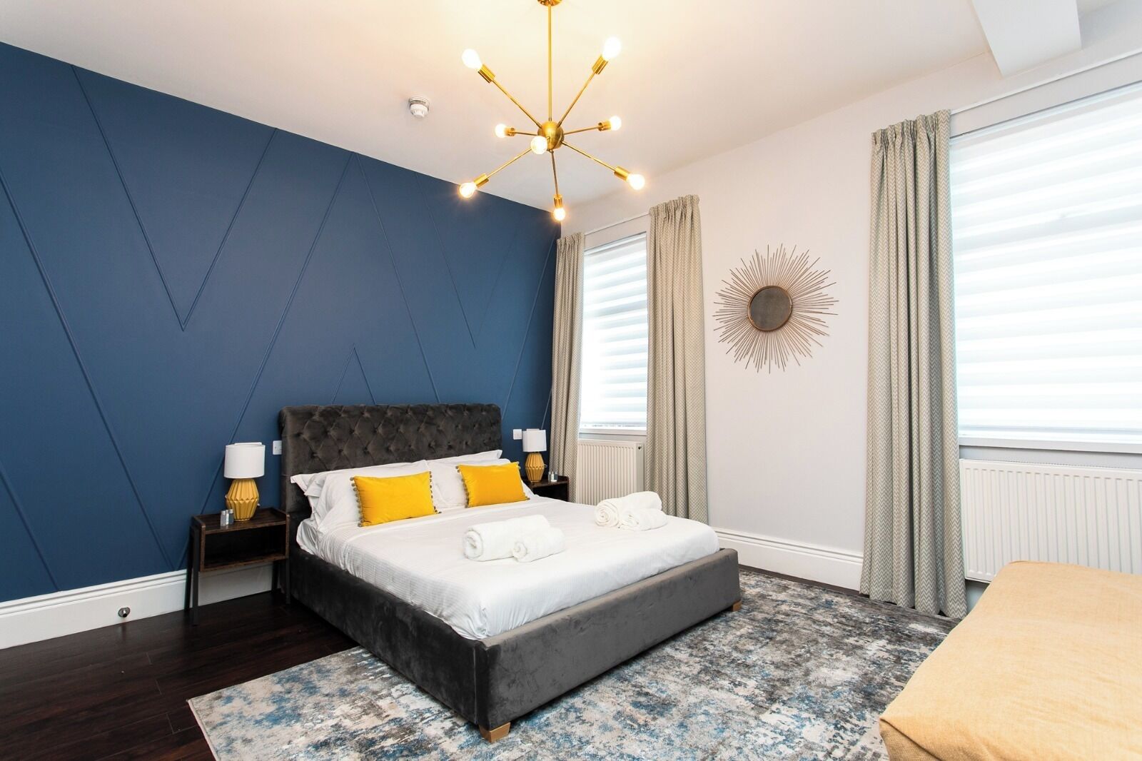 Bügeleisen/Bügelbrett, kostenloses WLAN, Bettwäsche