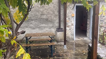 Apartemen Deluks, 1 kamar tidur, patio, pemandangan gunung | Teras/patio