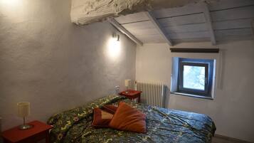 Deluxe Apartment, Mountain View | Free WiFi