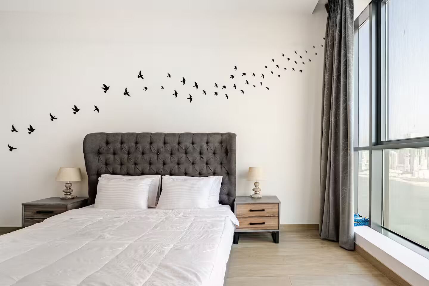 1 slaapkamer, een strijkplank/strijkijzer, wifi, beddengoed