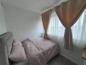 Apartment, 1 Bedroom, Balcony, City View - 1BR Flat Near Central London Fast Wifi (London)