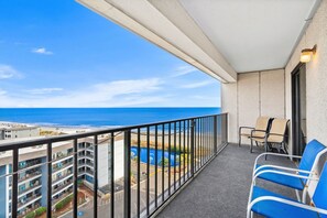 Property grounds - Myrtle Beach Resort Tower 913 (Myrtle Beach)