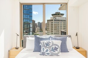 Iron/ironing board, free WiFi, bed sheets - Luxury Ocean View High-Rise Condo at Sky Ala Moana w/Amazing Amenities (Honolulu)