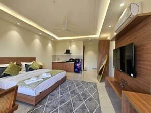 مكواة/لوح كي وواي فاي وملاءات أسرّة