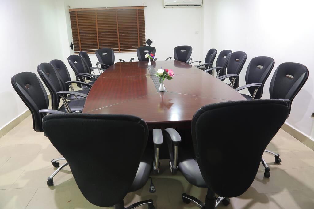 Deluxe Room, Balcony, City View | Meeting facility