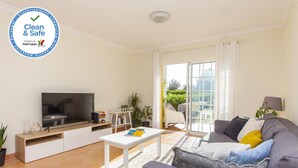Unclassified image, 3 of 50, button - B85 - Seasun Step Apartment in Praia da Rocha (Portimão)