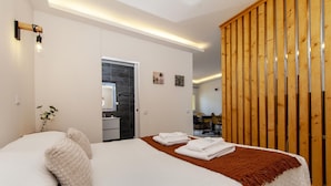 Ảnh chưa phân loại, 2 trong số 25 ảnh, nút