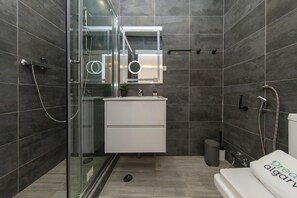 House - A20 - Beco Luz Studio (Lagos)