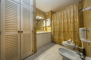 House | 2 bedrooms - B92 - Sol Nascente 2 Bed Apartment in Lagos (Lagos)