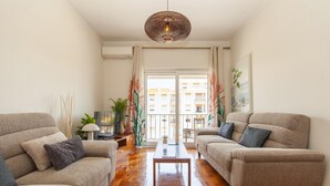 Sınıflandırılmamış resim, 27 üzerinden 3, düğme