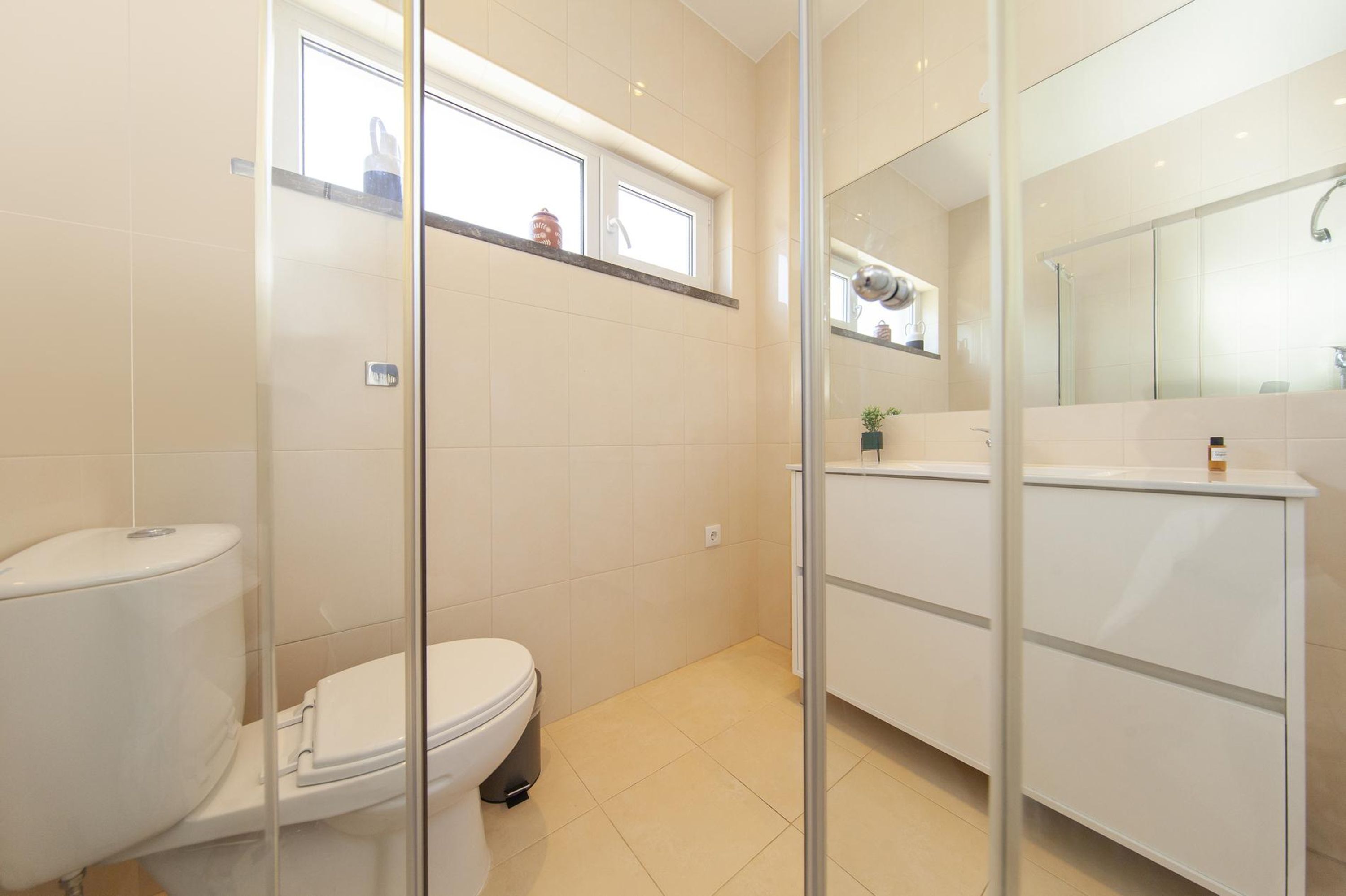 House | 1 bedroom