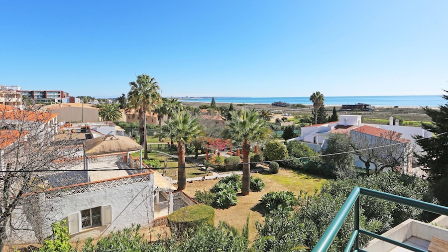 B24 - Via da Praia Pinheiros Apartment