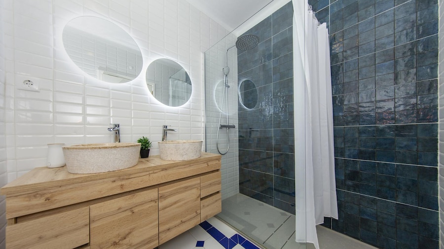 B09 - Beach Street Apartment in Lagos
