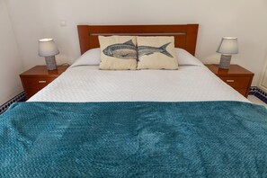 Apartment | 2 bedrooms - B09 - Beach Street Apartment in Lagos (Lagos)