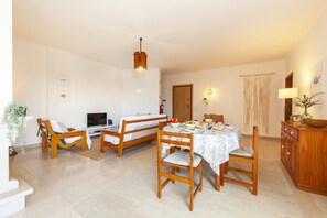 2 bedrooms - B40 - Levante 2 Bedroom Apartment in Lagos (Lagos)