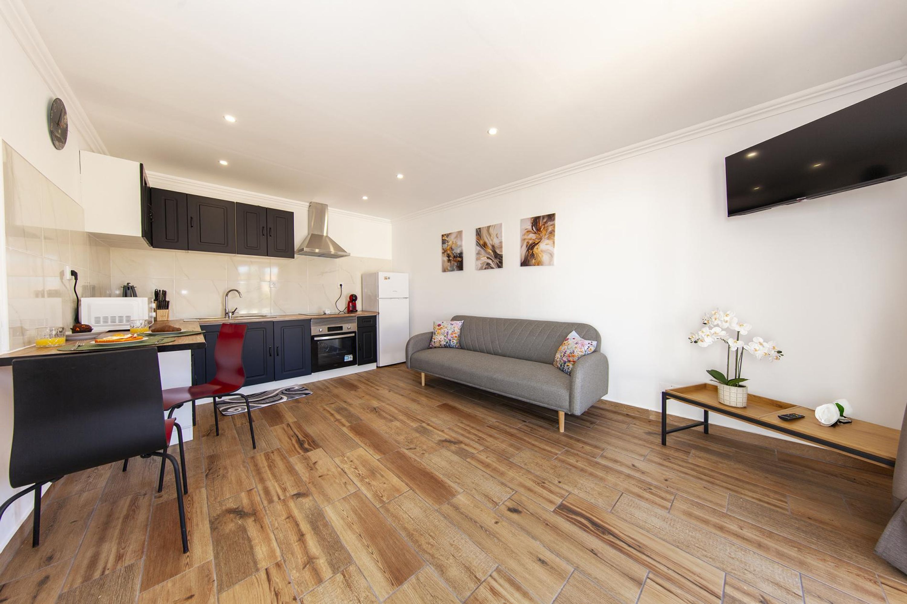 House | 1 bedroom