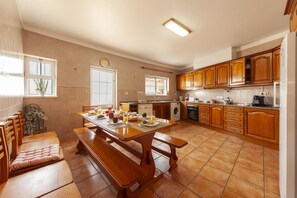 Studio | 1 bedroom - L 01 - Bedroom 1 Western Mos Guesthouse (Lagos)