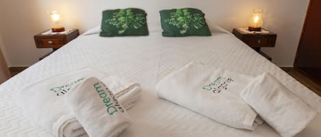 2 bedrooms