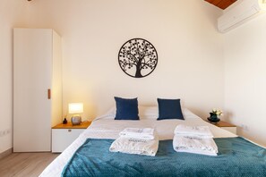 Room - A26 - Alegria Bedroom in Odiaxere (Lagos)