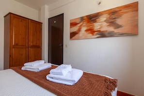 House - D03 - Torra Townhouse in Lagos (Lagos)