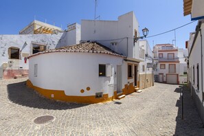 Apartment - A27 - Caracol Corner Studio in Lagos (Lagos)