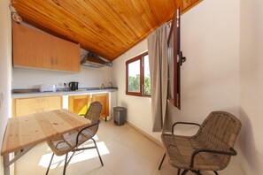 Apartment - H 06 - Samouqueira Studio in Montes de Praias (Aljezur)