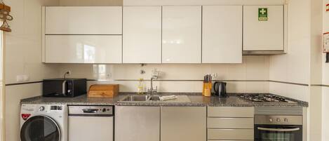 Appartement, accessible aux personnes à mobilité réduite | 3 chambres