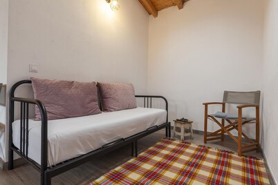 A28 - Castela Street Townhouse in Espiche