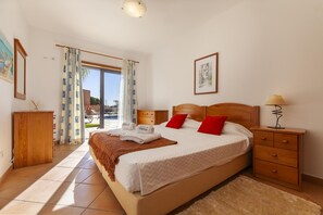 House - A54 - Vila Praia Dona Ana Sun and Pool (Lagos)