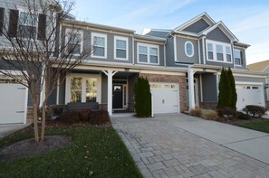 Exterior - The Peninsula Golf Course Home with access to top amenities! (Millsboro)