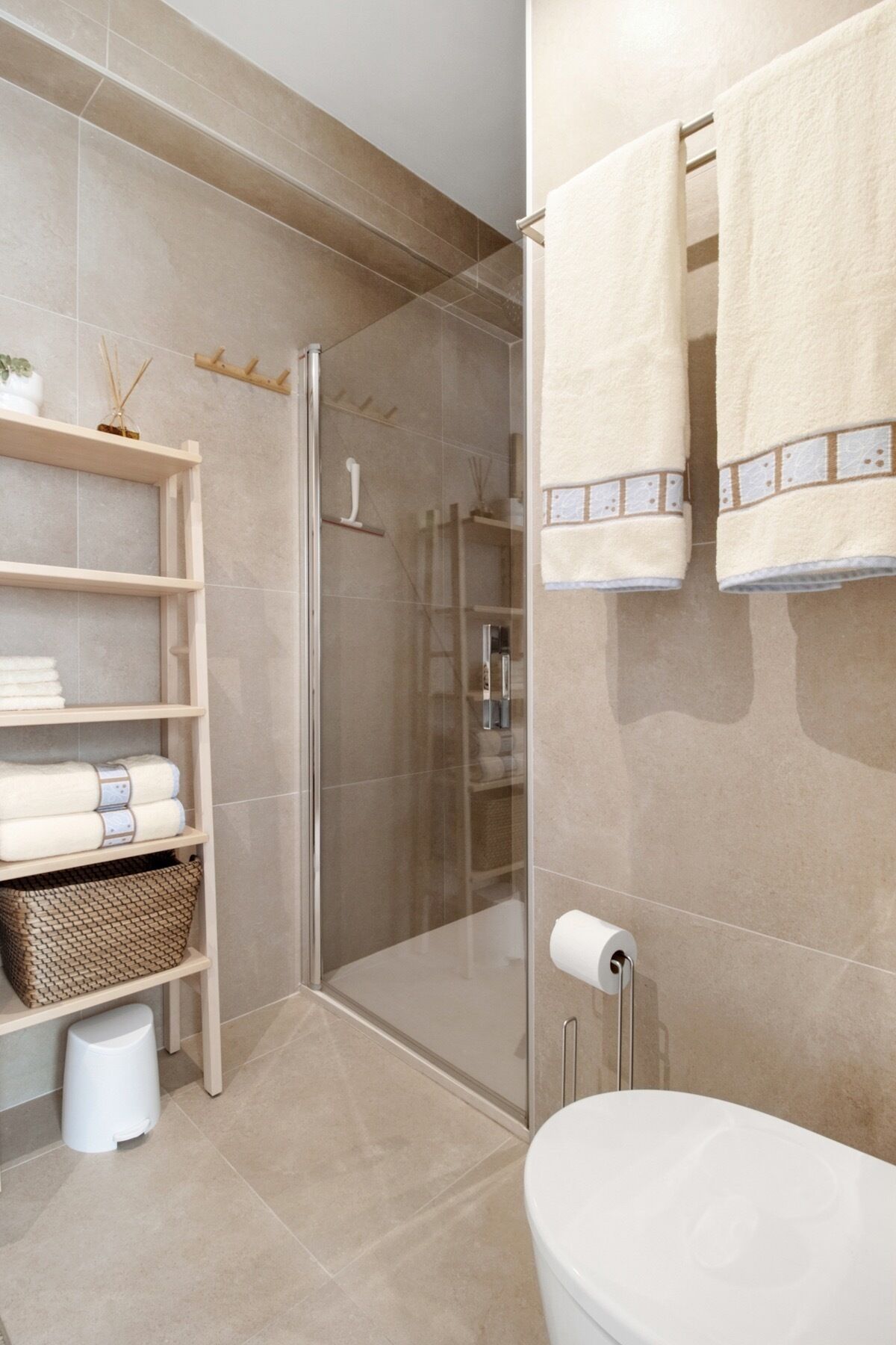 Hair dryer, towels, soap, toilet paper